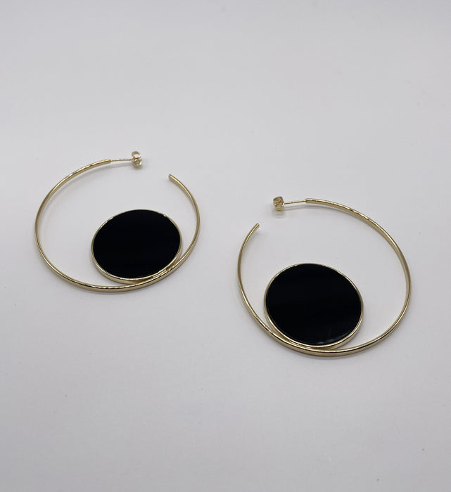 boucles dorées plexi noir