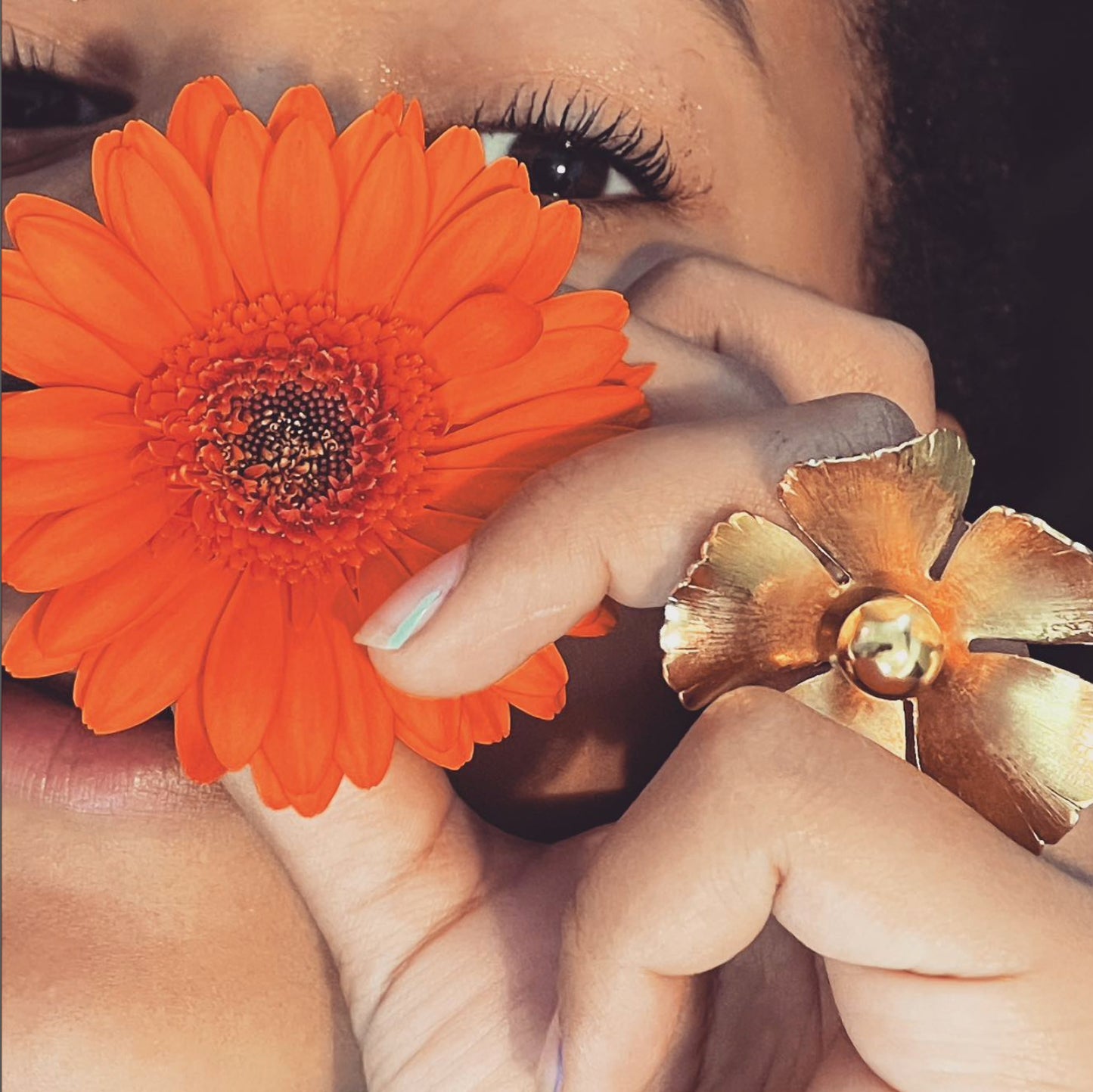 bague grosse fleur dorée