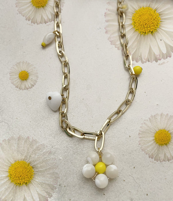 collier fleur doré