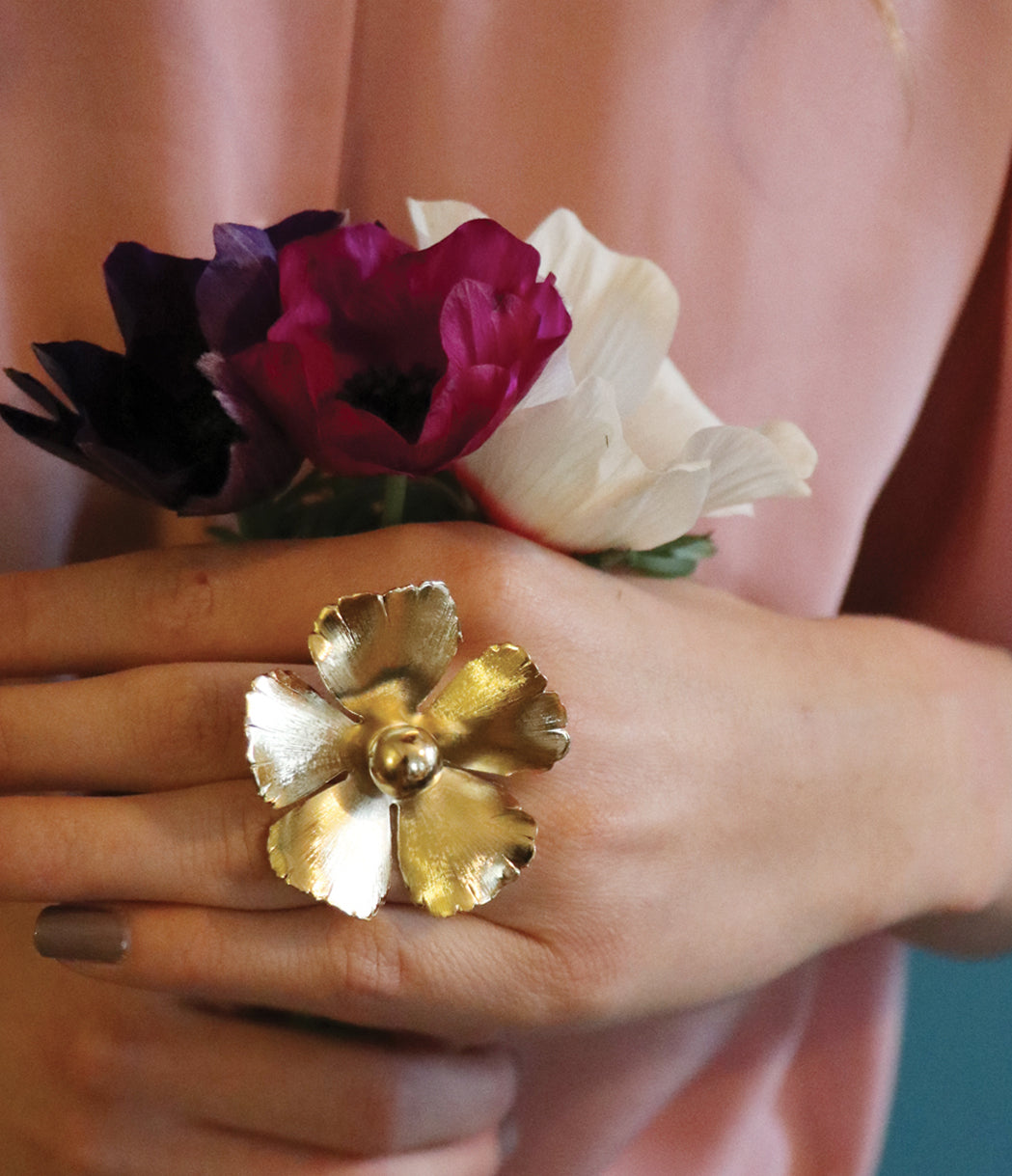 bague grosse fleur dorée