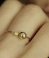 bague graphique dorée