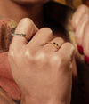 bague carrée dorée