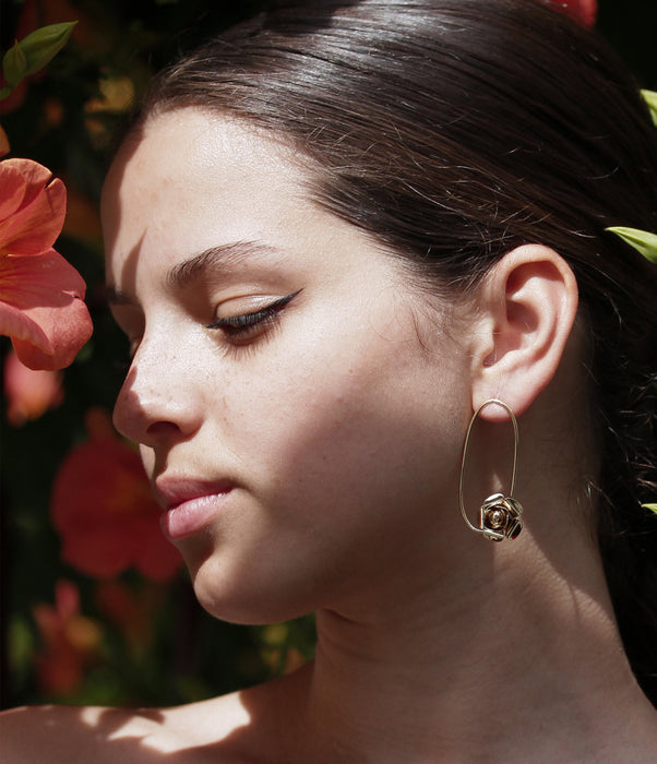 Boucles d'oreilles fleur ovales ROSES