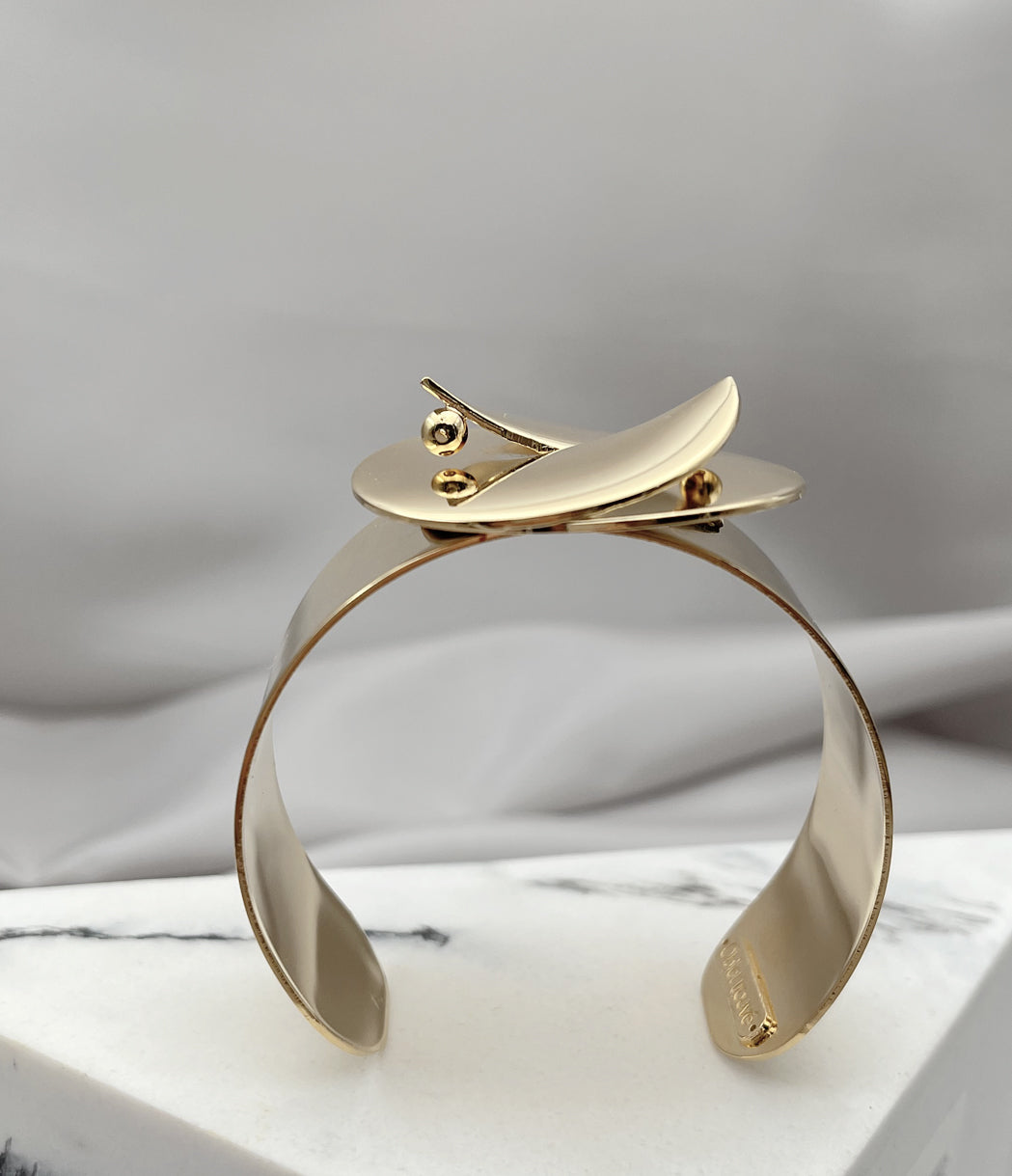Bracelet manchette doré